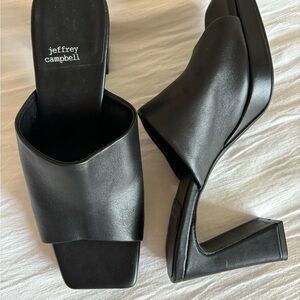 NWOB Jeffrey Campbell Dress Code Black Wax  Leather Square Toe Black Mules 10